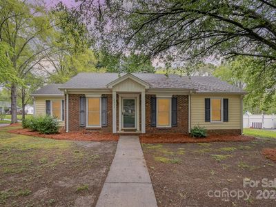 2433 Birnen Dr, Charlotte, NC, 28210