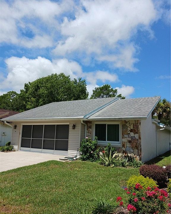 1st image of 48 Dogwood Dr