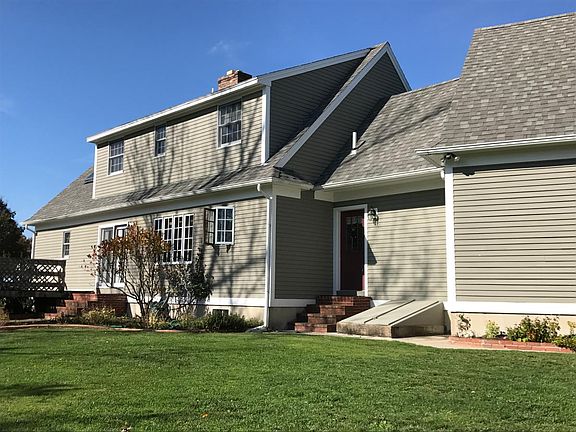 2nd image of 23 Wildwood Dr