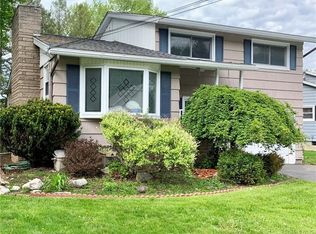 201 Gordon Pkwy, Syracuse, NY 13219