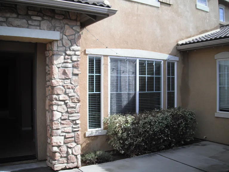 31612 Whitecrown Dr — Photo 4