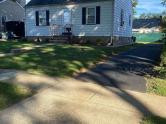 Front yard and driveway 