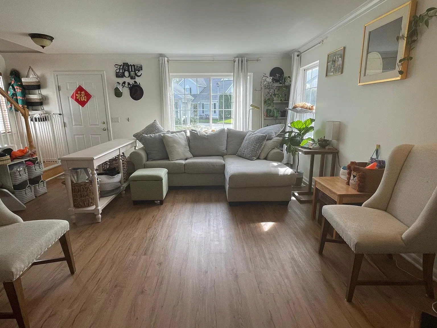 3 bed, 2.5 bath, 1520 sqft, $3,900 — Photo 2