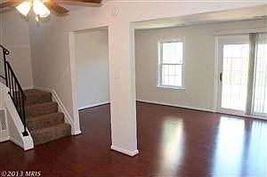 4th image of 4741 S Park Ct