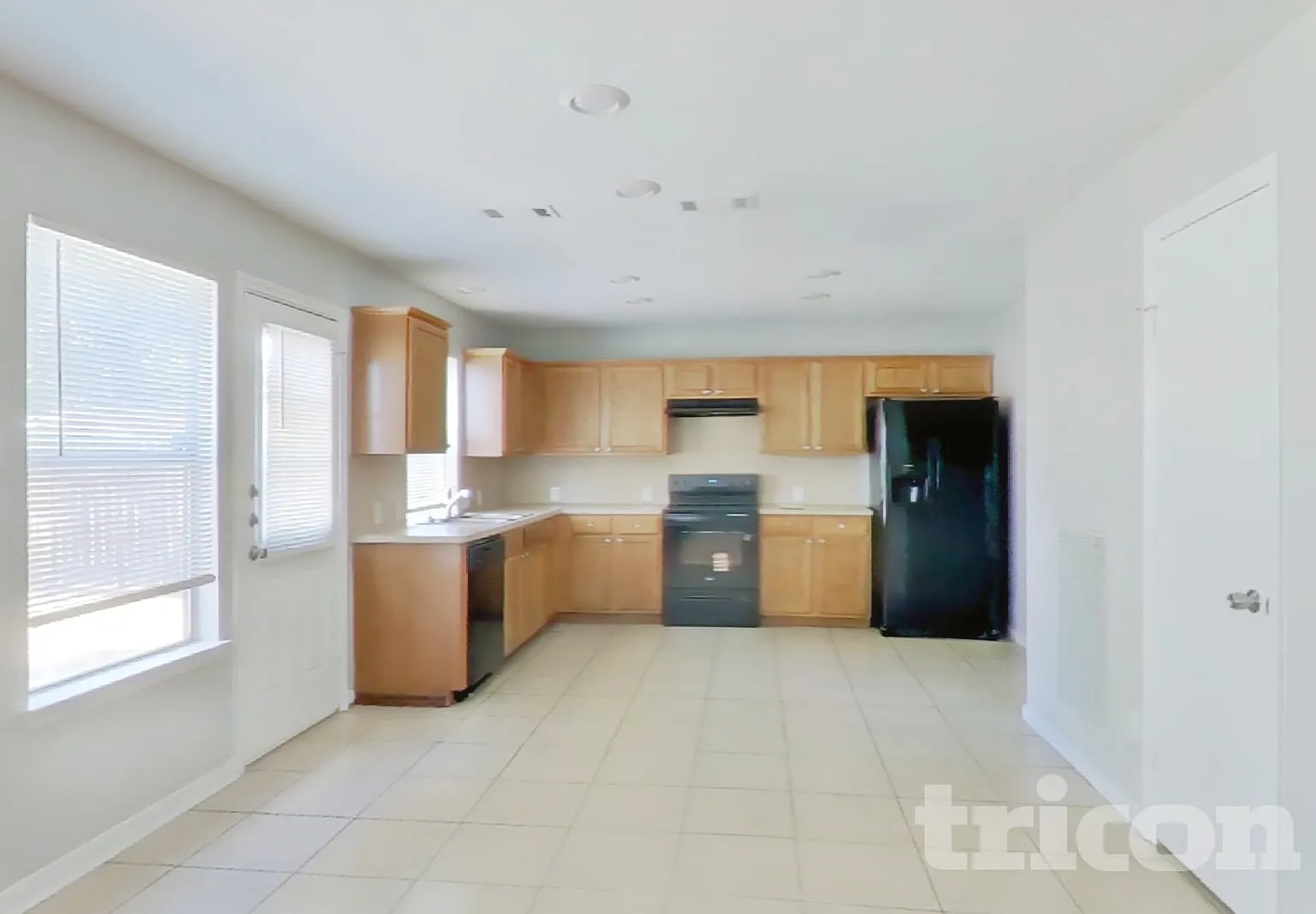 6214 Majesty Lane Houston TX — Photo 4