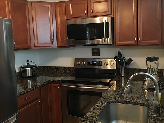 2nd image of 2190 S Holly St Unit 111