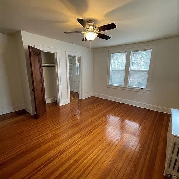126 W Randall Ave — Photo 14