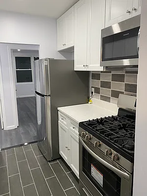 Rented by Peace of Mind Realty | media 7