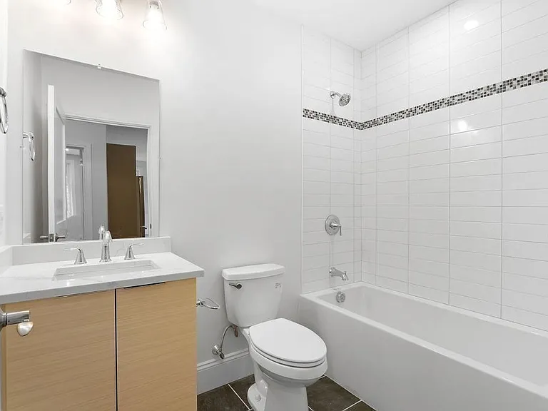 21 Glen Rd #11 — Photo 10