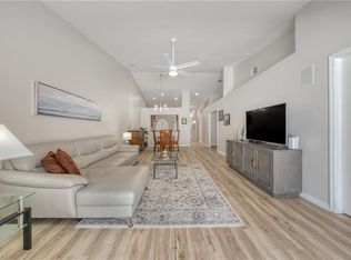 677 Captn Kate Ct #46, Naples, FL 34110