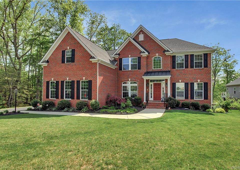 1st image of 10016 Meadow Pond Dr