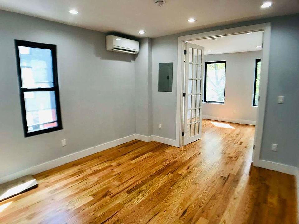 1st image of 225 Halsey St #2Y