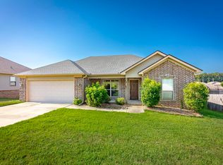325 Austin Creek Dr, Austin, AR 72007