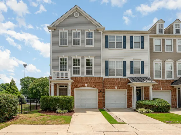 4956 Wyatt Brook Way, Raleigh, NC 27609