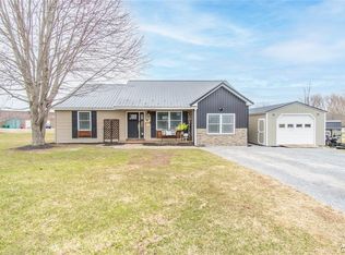 1 Carpenter Dr, Philadelphia, NY 13673