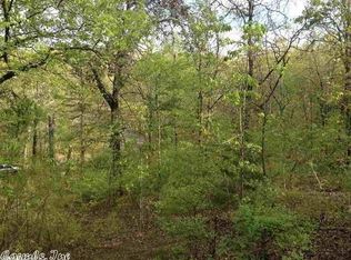 27 Oak Dr, Conway, AR 72032