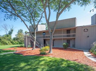 6202 S Tennis Ct #C-11, Bay City, MI 48706