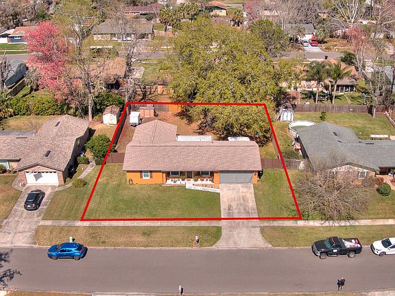 2nd image of 1688 Post Oak Ct