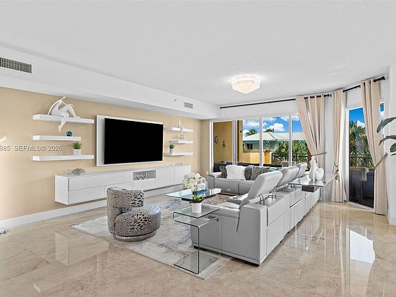 3rd image of 3415 N Ocean Dr APT 204