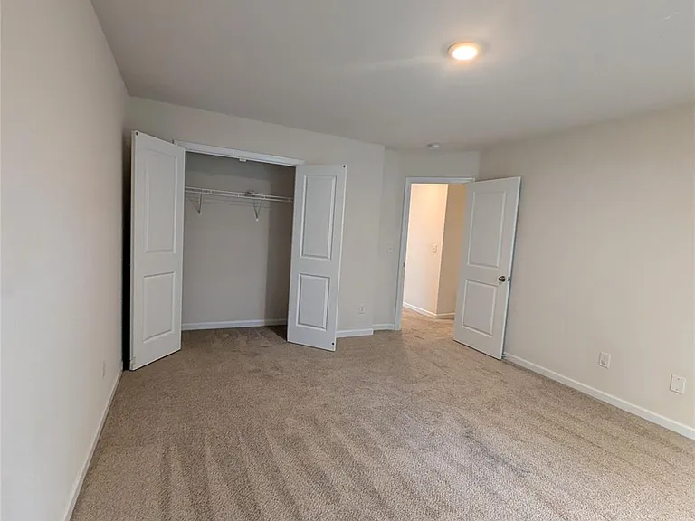 9331 Arbor Creek Dr — Photo 16