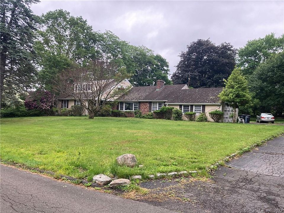 37 Barclay Dr, Stamford, CT 06903 MLS 170577582 Zillow