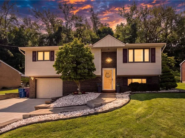 470 Crestview Dr, Pittsburgh, PA 15239