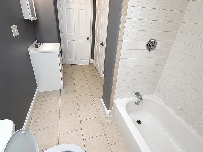 422 County St #3L — Photo 6
