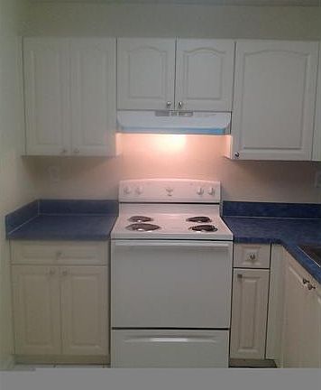 4th image of 5665 W 20th Ave #308-1