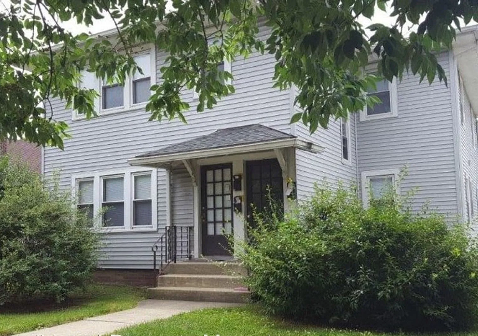 Pre-Leasing 2 Bedroom 1 Bathroom in West Lafayette — Photo 1