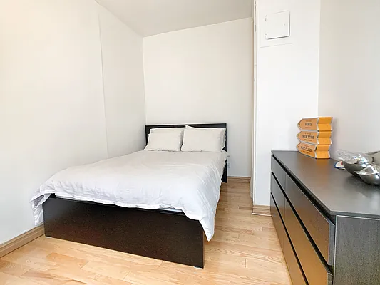 Rented by Corcoran | media 16