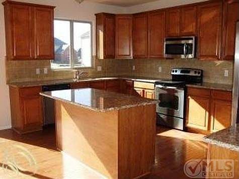 Spacious Kitchen