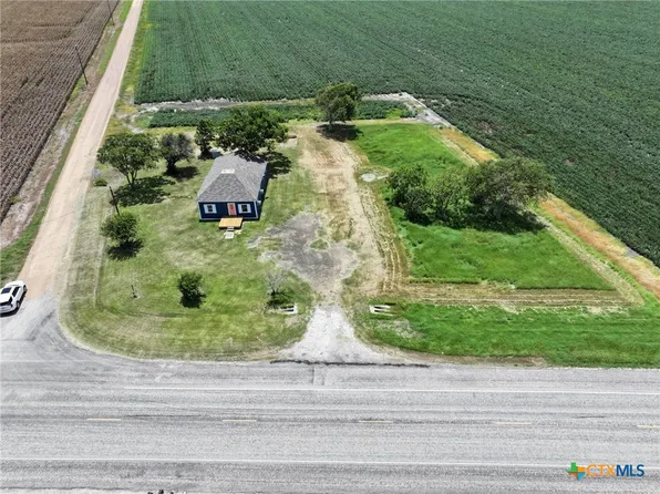 7296 Fm 234 S, Edna, TX 77957