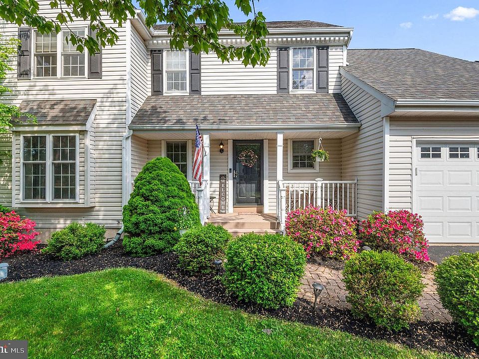 1st image of 346 Mulberry Dr