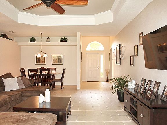 4th image of 20394 Ardore Ln