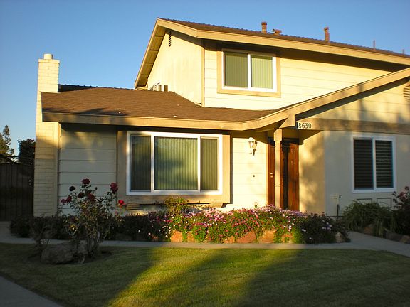 Front of apartment buidling