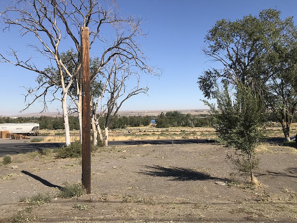 2nd image of 800 5th St