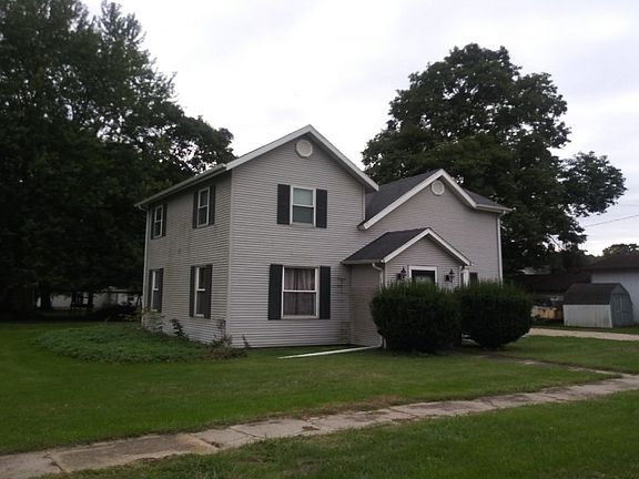 5th image of 320 N Jefferson St