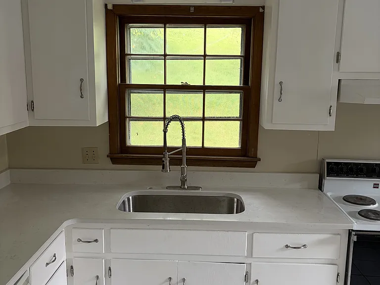 126 Sycamore Dr #126 — Photo 11