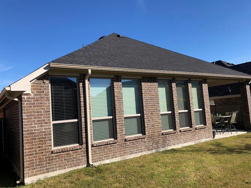 2nd image of 844 Countryside Way