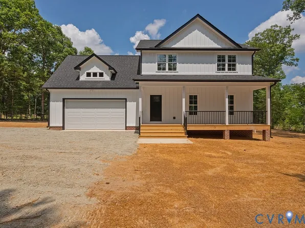 398 Robertson Town Rd, Bumpass, VA 23024