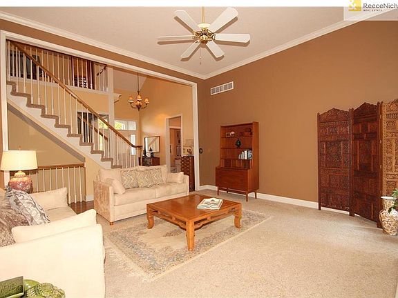 4th image of 7819 N Twilight Cres