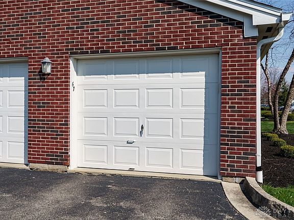 4th image of 3092 Westminster Dr APT 104