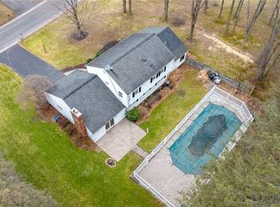 1 Briar Way, Fairport, NY 14450