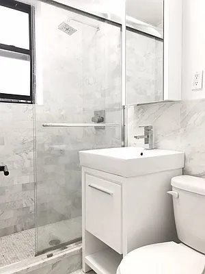 Rented by Bohemia Realty Group | media 8