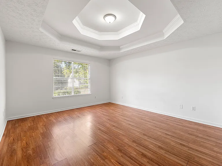 1450 Wilkes Crest Dr — Photo 13