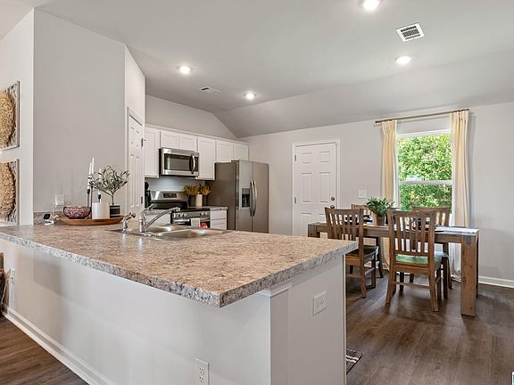 7th image of this home