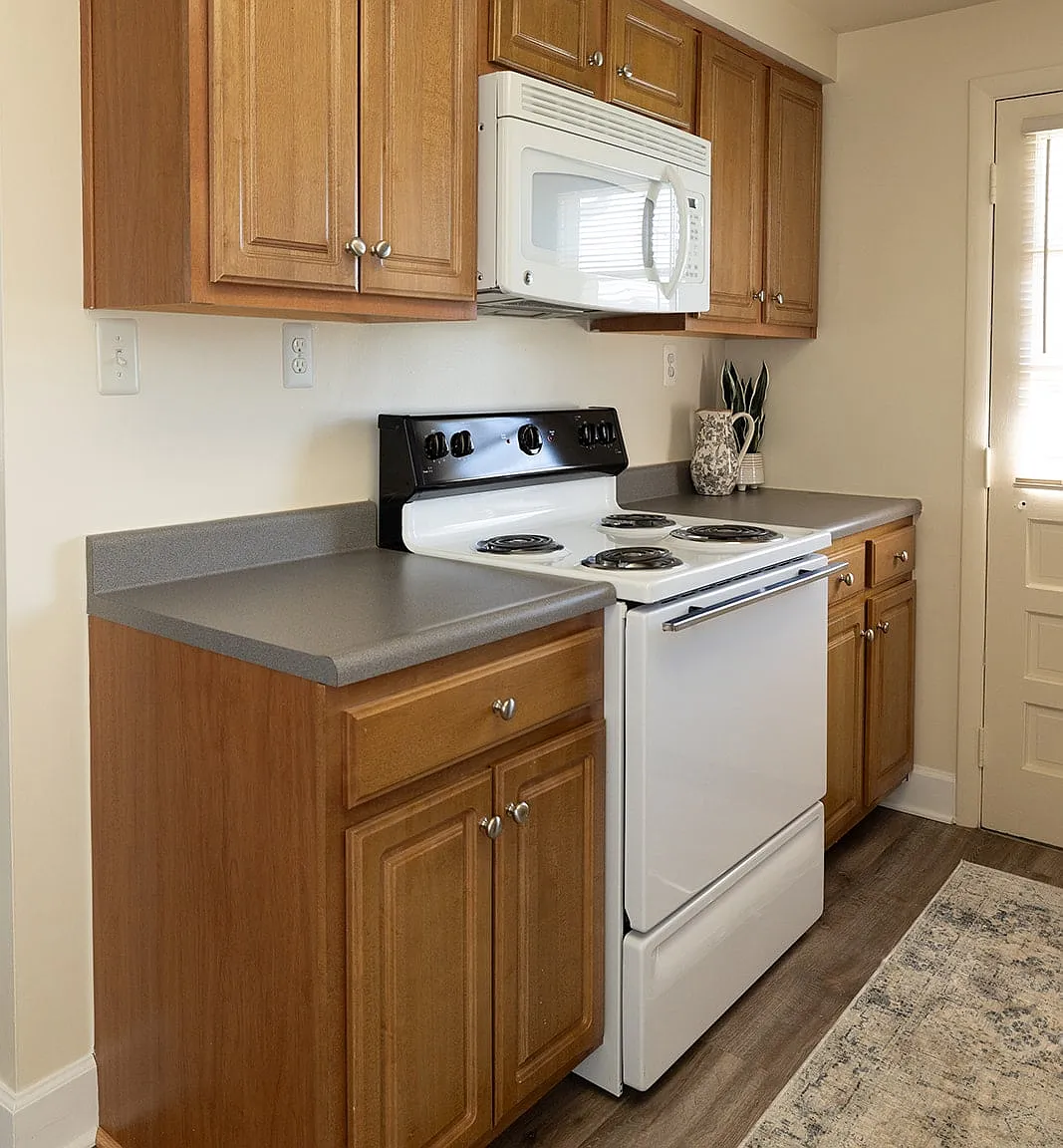 Walnut Grove Townhomes — Photo 4