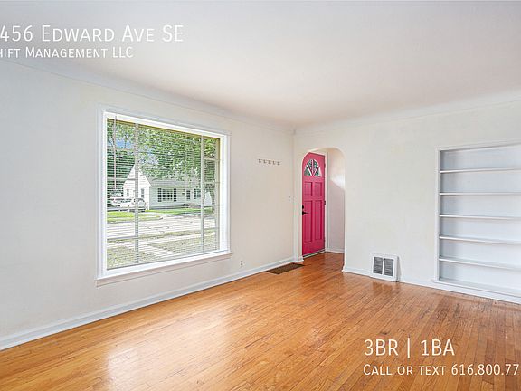 3rd image of 1456 Edward Ave SE