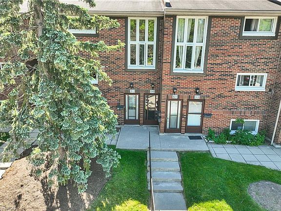 4th image of 49 Rhonda Rd #90