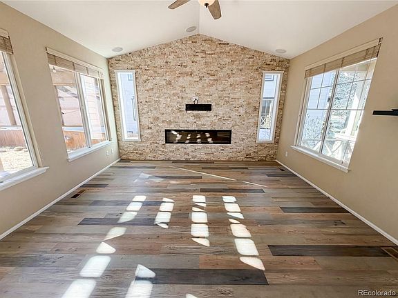 3rd image of 10049 Southlawn Circle